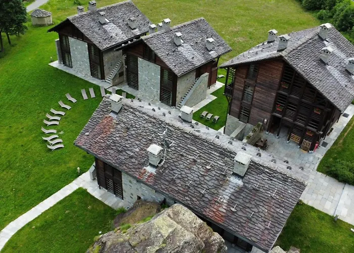 Pietre Gemelle Resort